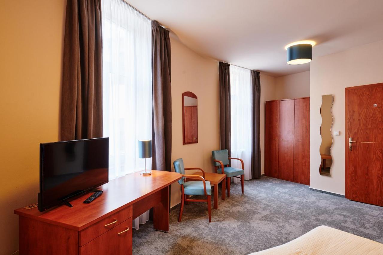 Hotel Terasa Vimperk Exteriör bild