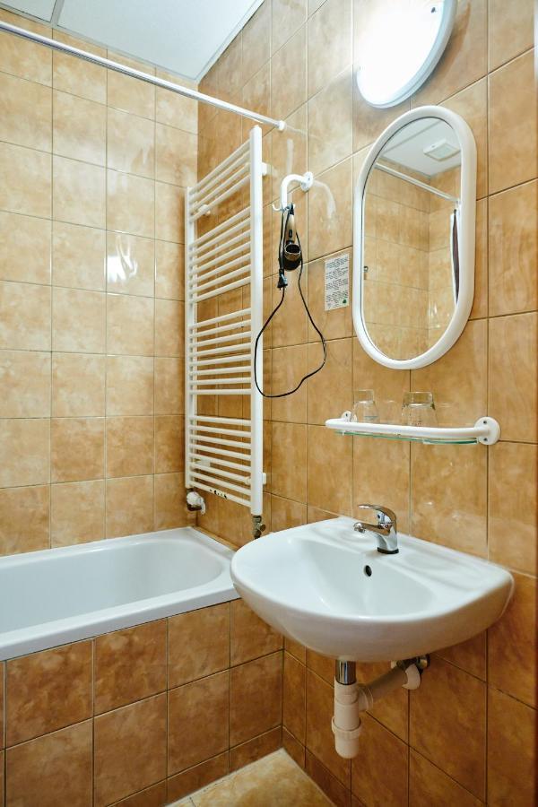 Hotel Terasa Vimperk Exteriör bild